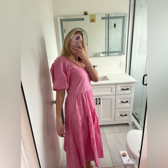 Moon River Pink Open Back Puff Sleeve Midi Dress - Picture 12 of 12